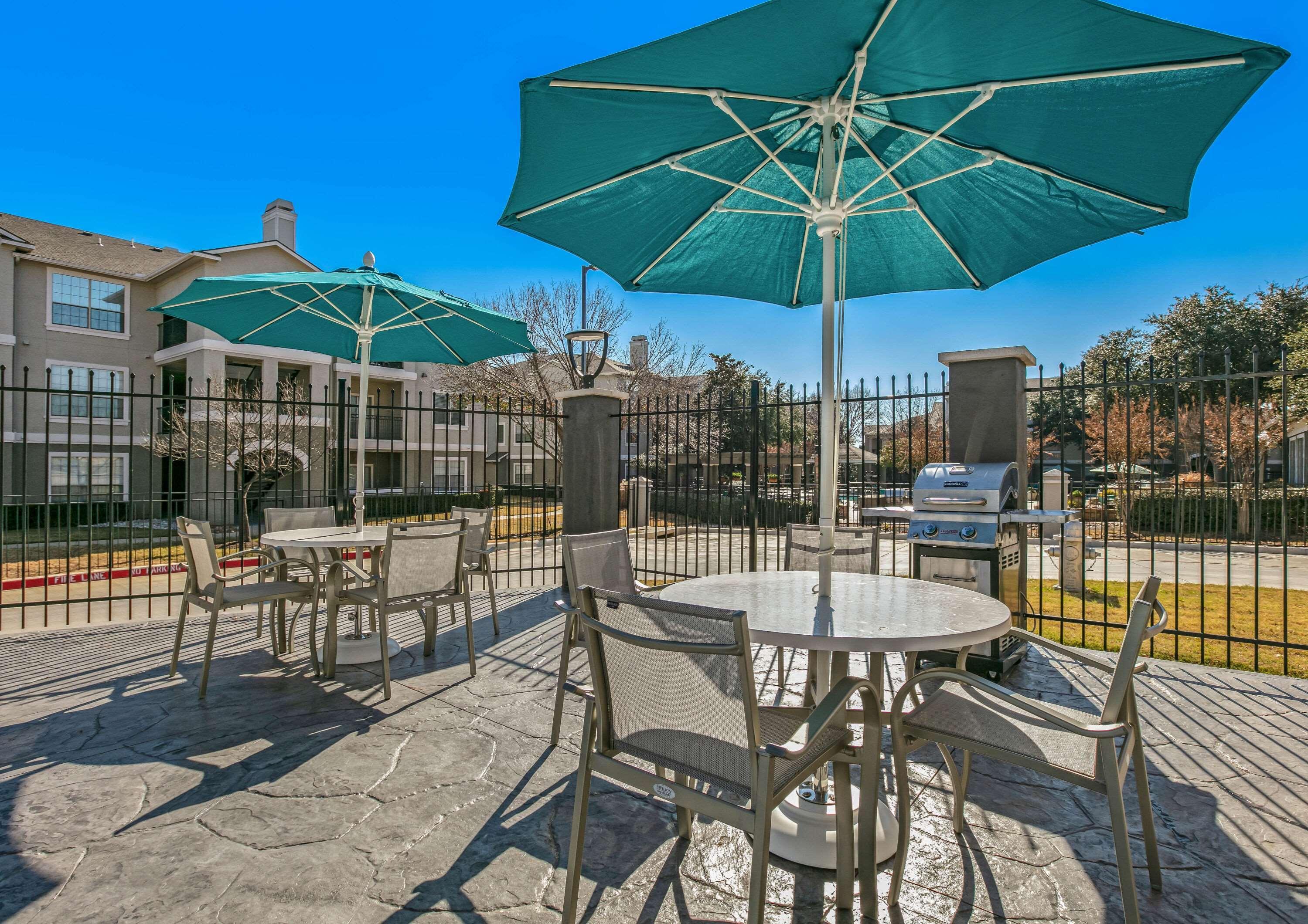 Hotel La Quinta & Dfw West-glade-parks 2*
