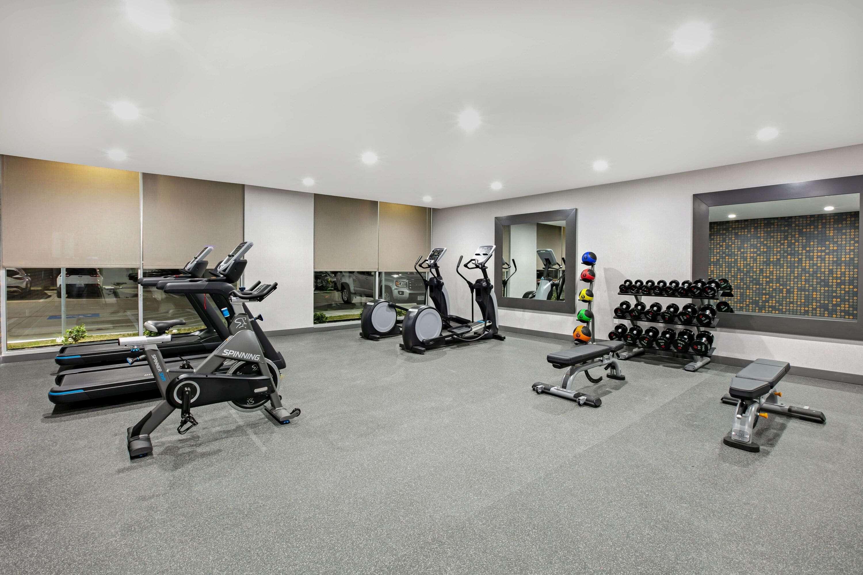 Hotel La Quinta & Dfw West-glade-parks Euless